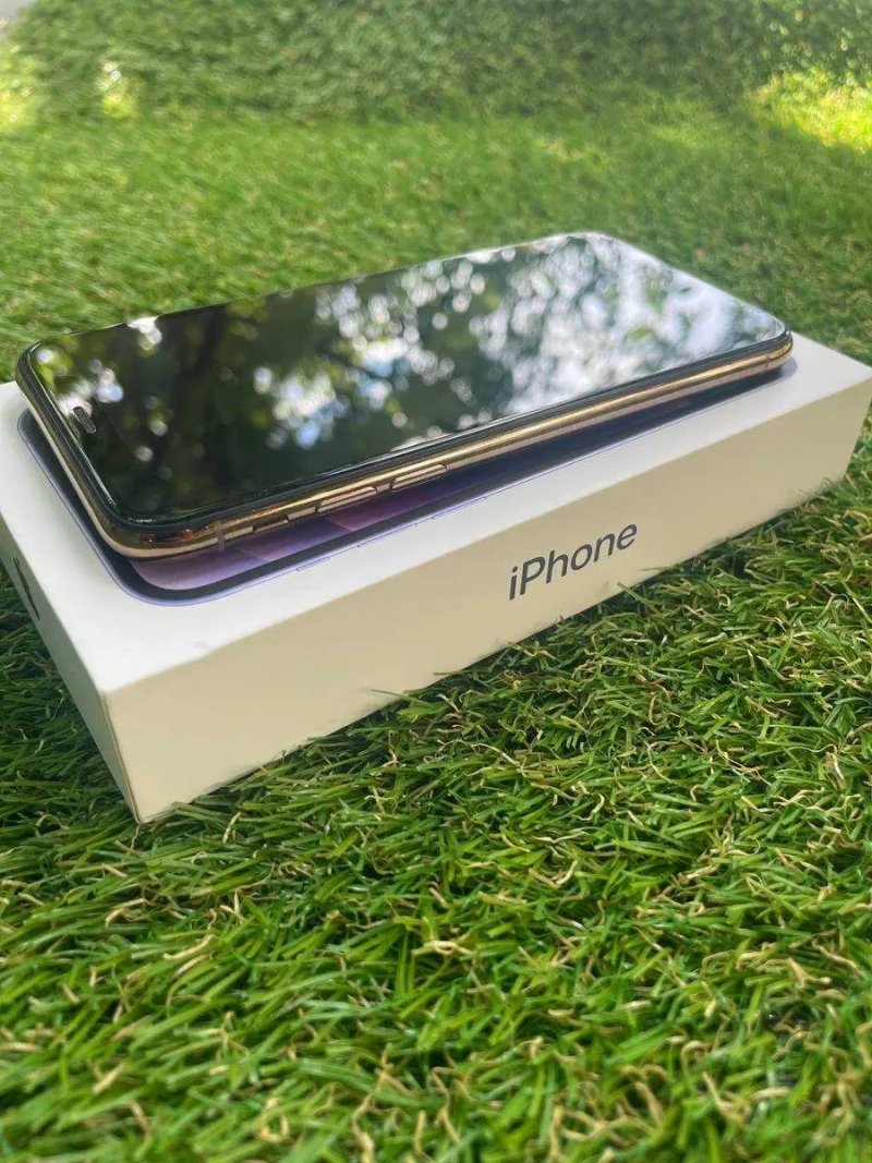 Iphone XS 64 GB Gold\ Гарний стан\ В оригіналі. — фото 4