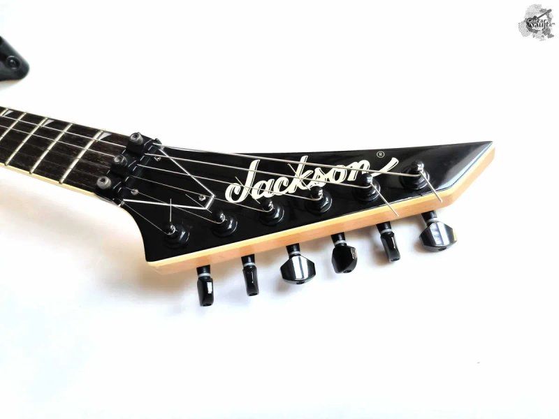 Jackson Japan Dinky DKMG Series Archtop '2009 Trans Black w/case (Gibson '57 Classic) — фото 7