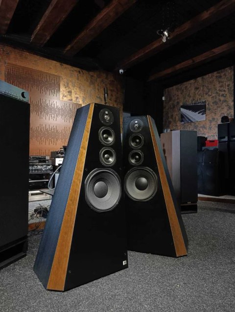 JBL Ti 5000 акустика Hi-End напідложні 110кг