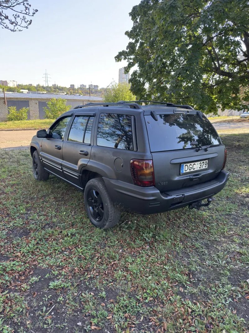 Jeep Grand Cherokee — фото 4
