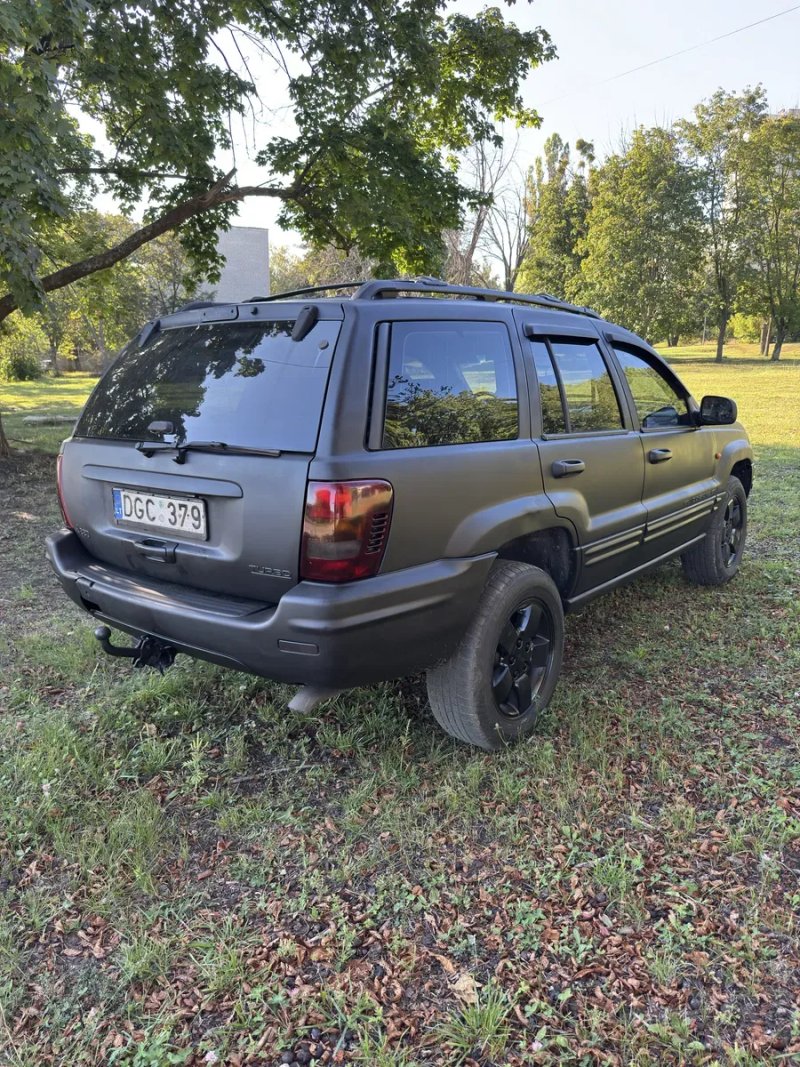 Jeep Grand Cherokee — фото 5