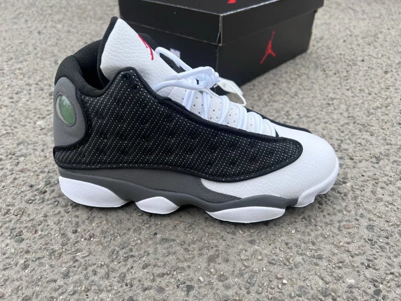 Jordan 13 Retro Black Flint, Джордан 13 black grey white. — фото 6