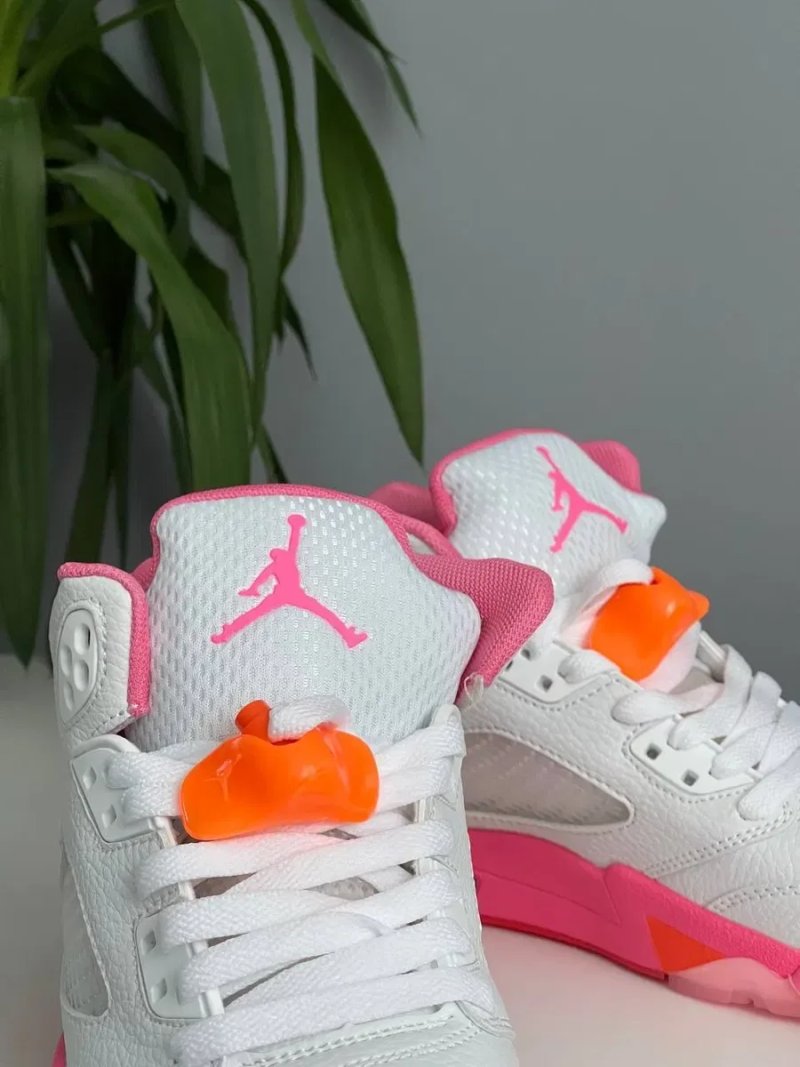 Jordan 5 Retro WNBA Pinksicle Safety Orange  | Жіночі кросівки — фото 2