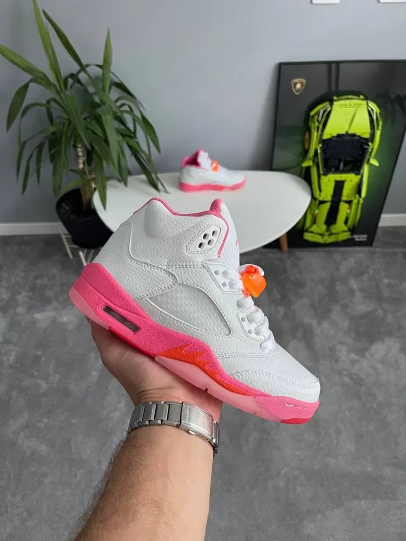 Jordan 5 Retro WNBA Pinksicle Safety Orange  | Жіночі кросівки — фото 4