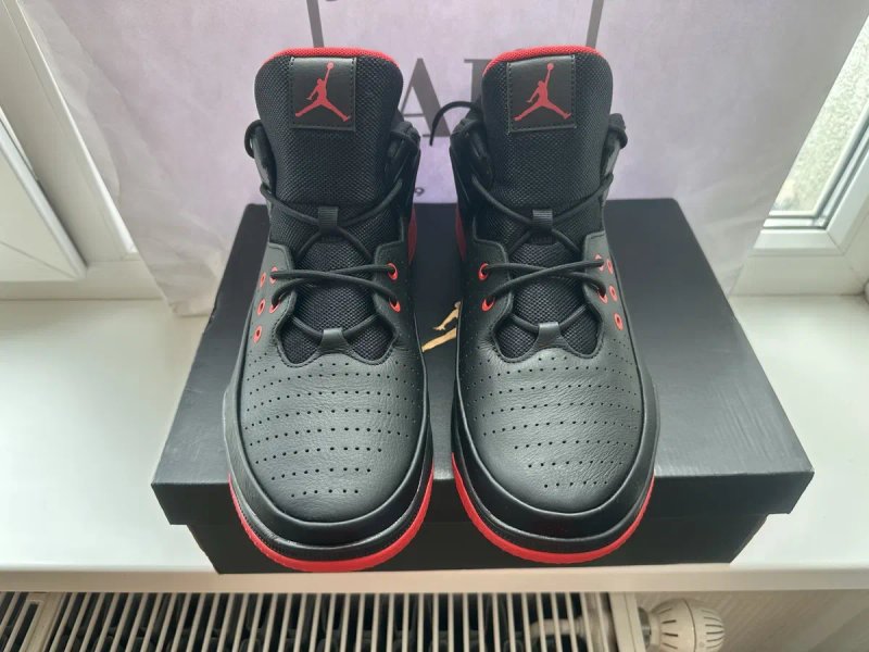 Jordan Max Aura 5 Орігінальні мужські баскельбільні кросівки — фото 4