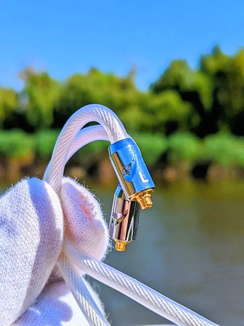 кабель для iem наушников mmcx 2pin 0.78 lytz type6 серебро,медь,золото — фото 3