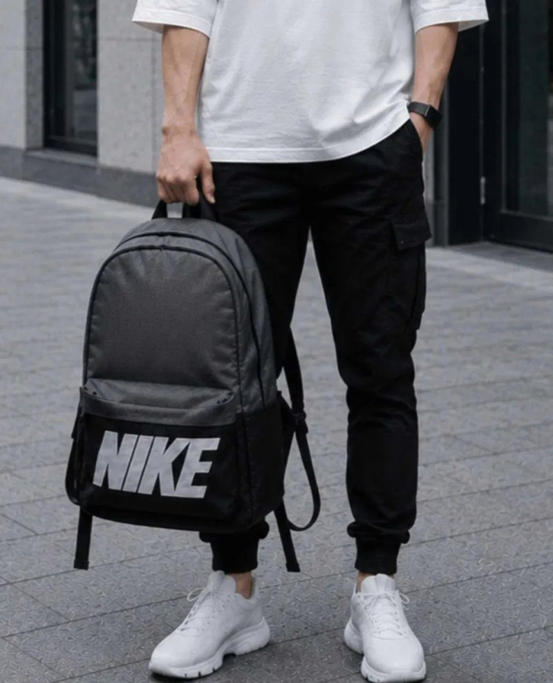 Качественный мужской городской рюкзак. Рюкзак для учёбы Nike. Цвет: черный, синий, серый. — фото 4