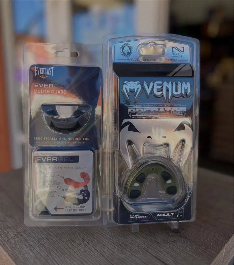 Капа/Капа боксерская VENUM\ Бинты боксерские/перчатки боксерские/капа — фото 2