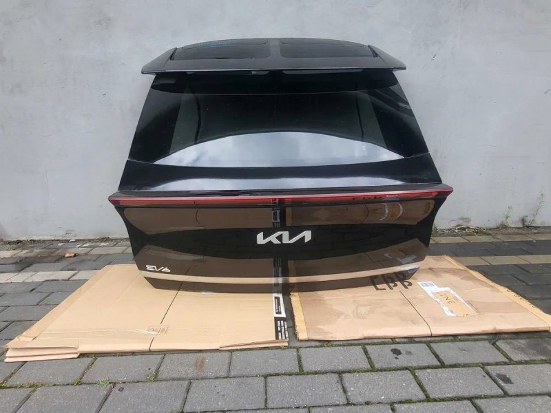 Капот для Kia EV6 2023 запчастини/РОЗБОРКА — фото 7