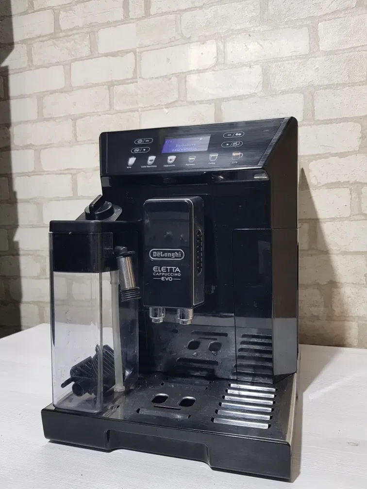 Капучино!Кавомашина/ DeLonghi Eletta Cappuccino EVO ECAM 46.860, — фото 2