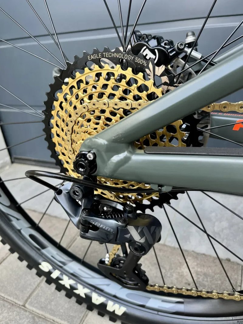 Карбоновий Focus Sam 8.8 27.5 Sram XX1 Gold 170/170 Magura MT5 Fox — фото 2
