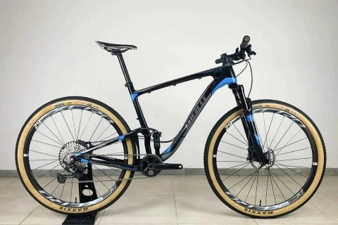 Карбоновий найнер 1х12 Giant Anthem Advanced X