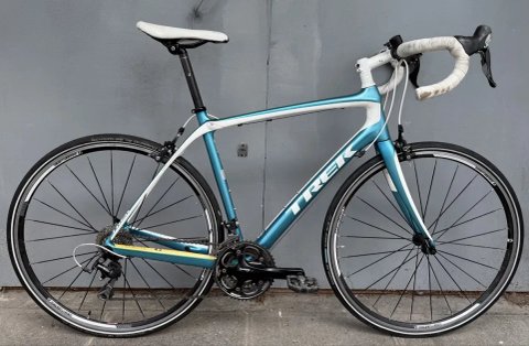 Карбоновий шосейний велосипед Trek Domane 4.3, розмір 56см, IsoSpeed, Shimano 105