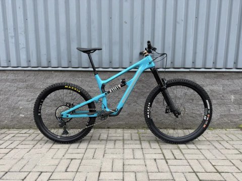 Карбоновий велосипед двопідвіс 2023 Nukeproof Mega 297 Carbon
