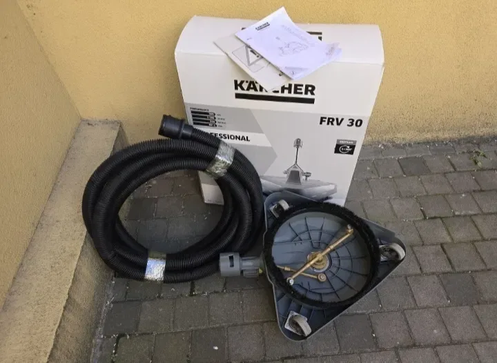 Karcher FR 30 | Керхер FRV 30 - пристрій для очищення тротуарної плитки чистка бруківки — фото 5