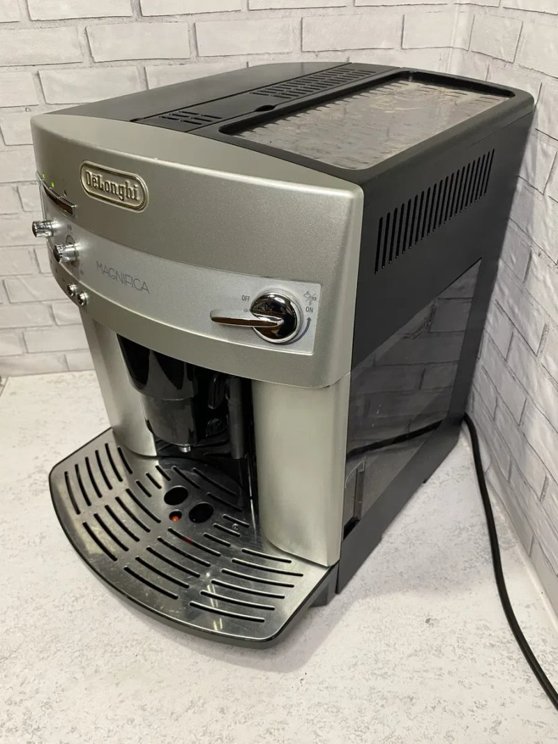 Кавомашина Delonghi Magnifica ECO з Німеччини — фото 3