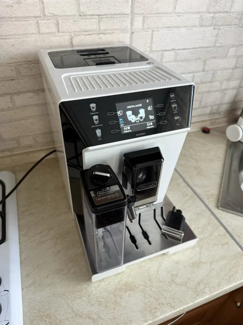 Кавомашина Delonghi PrimaDonna Class ECAM 550.65.W — фото 3