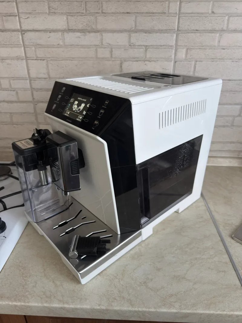 Кавомашина Delonghi PrimaDonna Class ECAM 550.65.W — фото 7