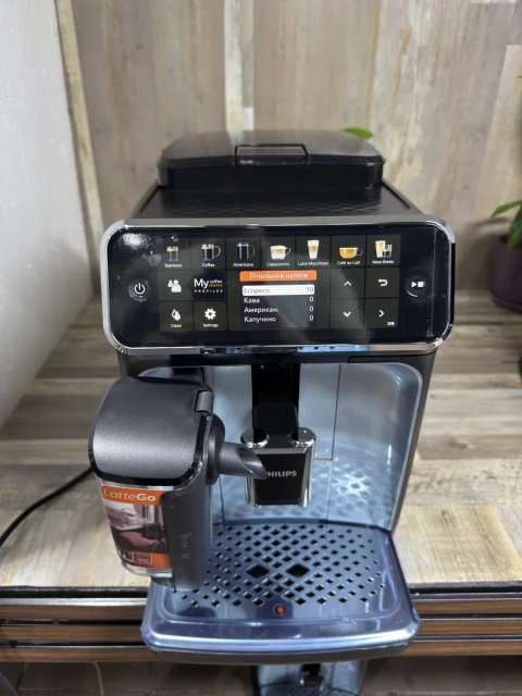 Кавомашина Fhilips 54.00