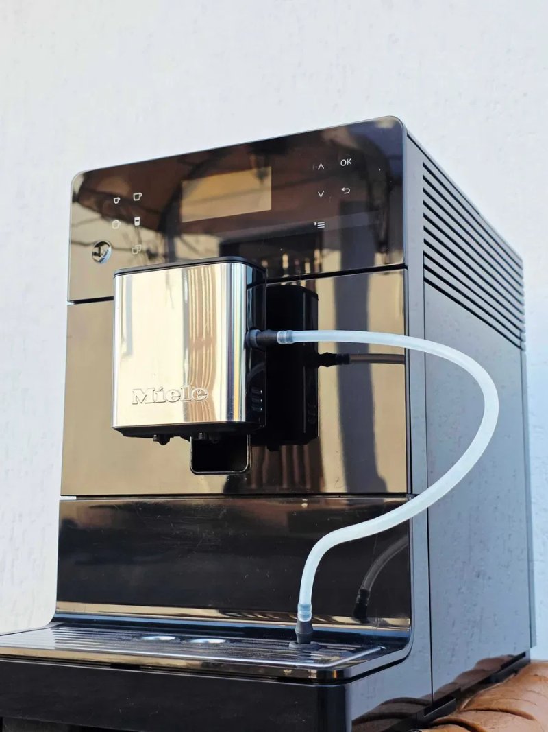Кавомашина кавоварка MIELE CM 5310 — фото 4