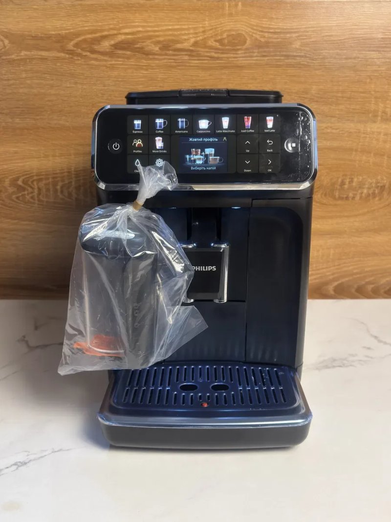 Кавомашина Philips 5500 series LatteGo з Гарантією !!! — фото 2
