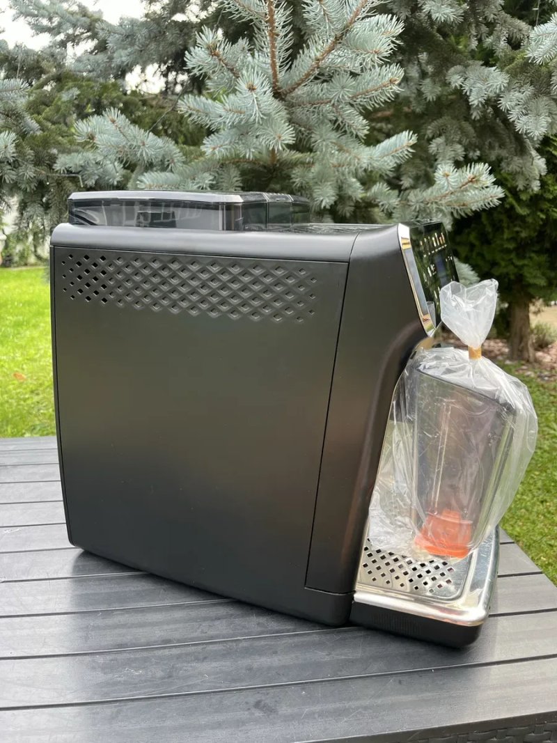 Кавомашина Philips LatteGO модель 5400  2022 рік 9 місяць з Німеччини — фото 5