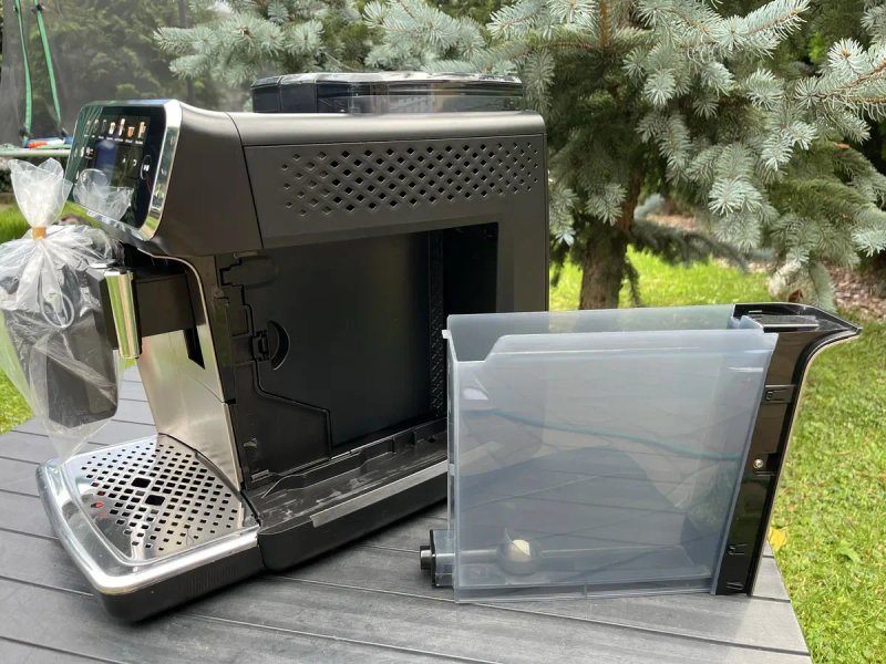 Кавомашина Philips LatteGO модель 5400  2022 рік 9 місяць з Німеччини — фото 7
