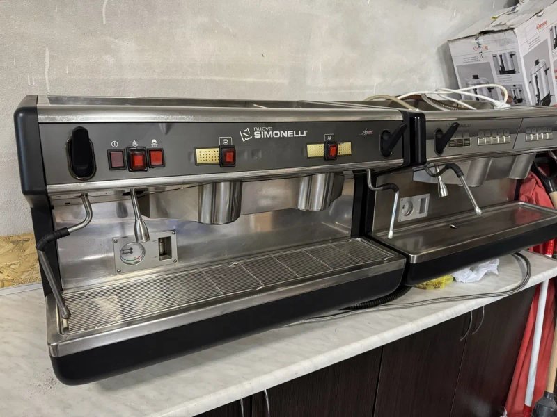 Кавомашина професійна Nuova Simonelli Appia 2 gr — фото 5