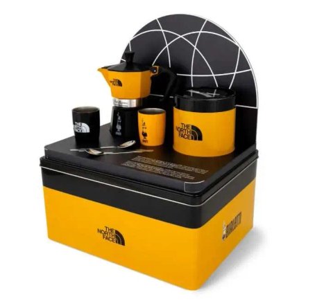 Кавоварка Bialetti × The North Face набір