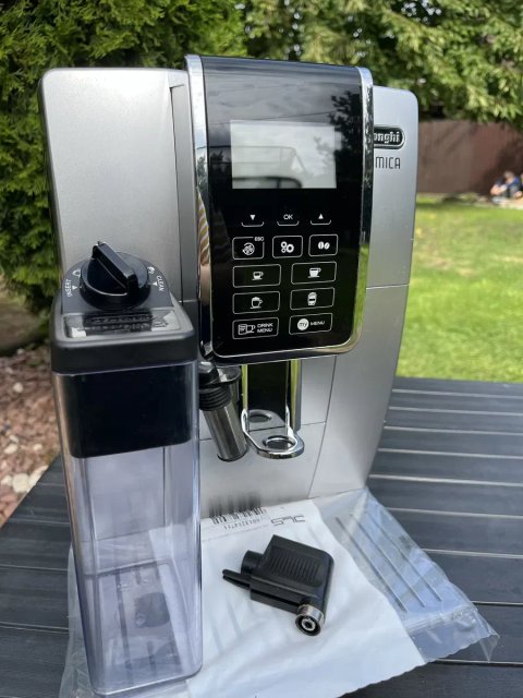 Кавоварка DeLonghi Dinamica з Німеччини провірен