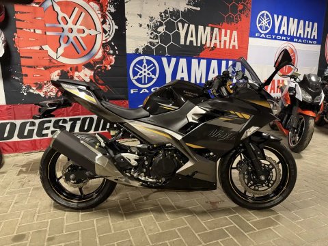Kawasaki Ninja400 ABS 2022г. 11000км.