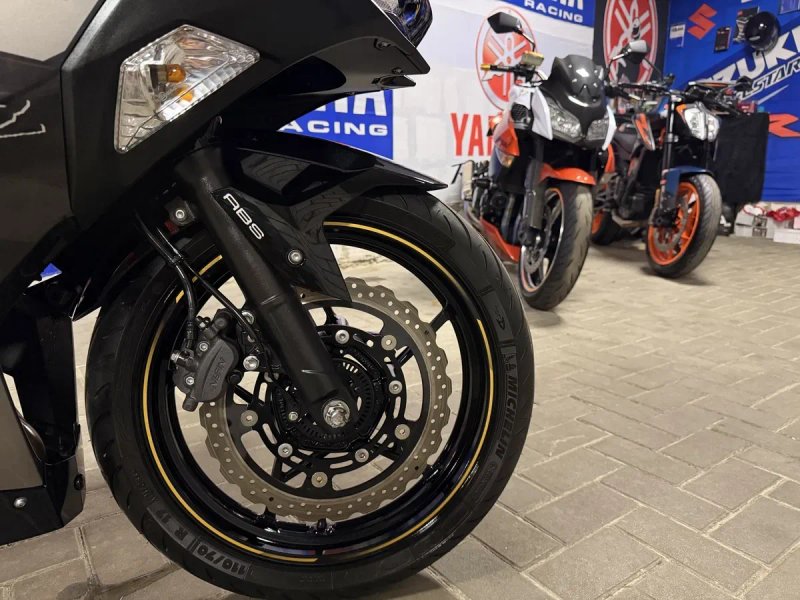 Kawasaki Ninja400 ABS 2022г. 11000км. — фото 3