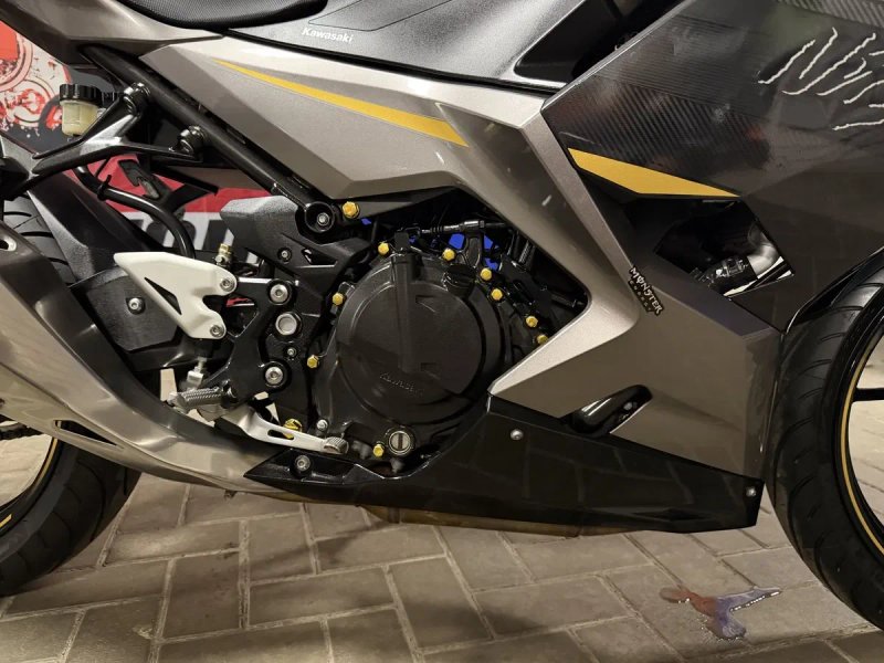 Kawasaki Ninja400 ABS 2022г. 11000км. — фото 4