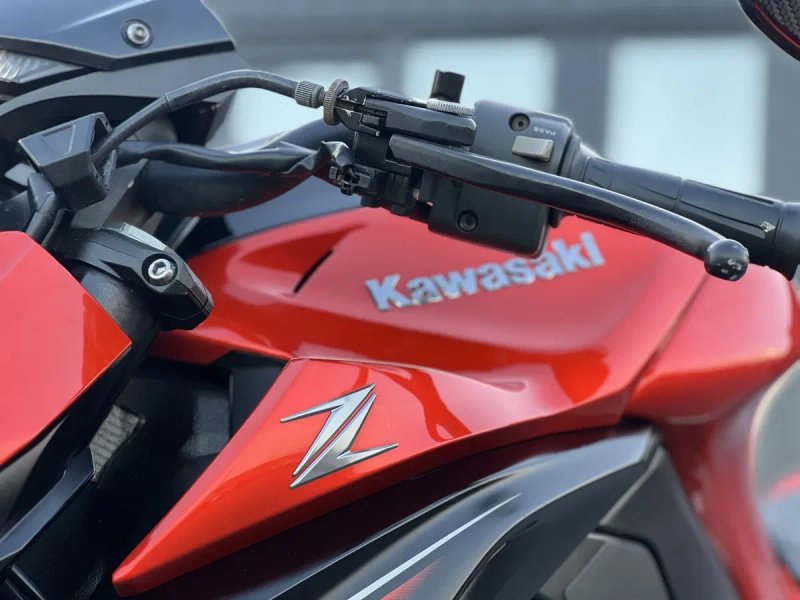 Kawasaki Z1000 2017р — фото 7