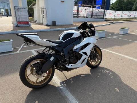 Kawasaki zx6r 2012