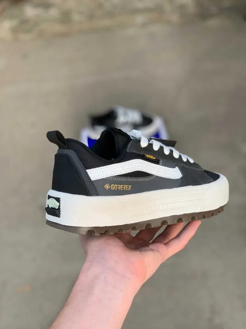 Кеди Vans Old Skool MTE-1 Grey White Black (41-46) — чоловічі Ванс, шкіра, замша, на осінь — фото 7