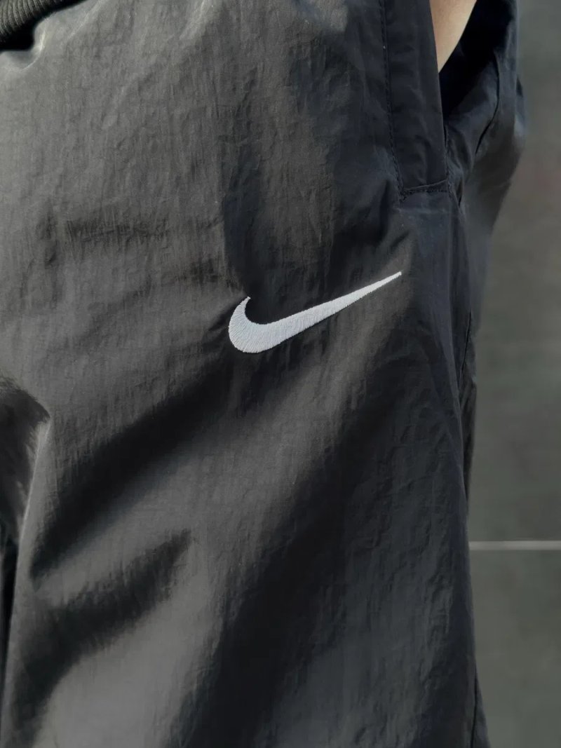 Халява‼️ базові спортивні штани Nike нейлонові — фото 2
