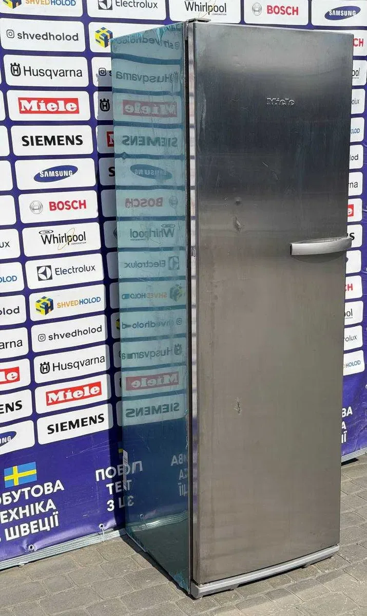 Холодильна шафа б/в Miele 350л нержавійка Німеччина #08431 — фото 2