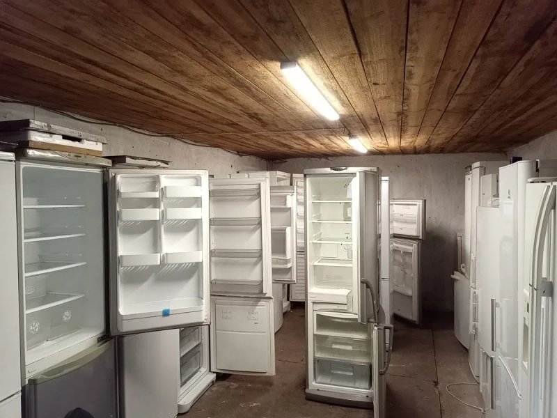Холодильник 1,7м Indesit. Гарантія. Доставка. — фото 3
