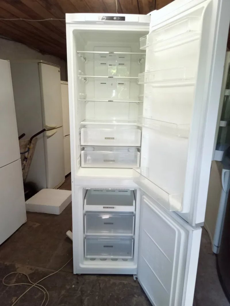 Холодильник 2м Whirlpool Nofrost. Преміальний клас. Суха заморозка. Гарантія. Доставка. — фото 2