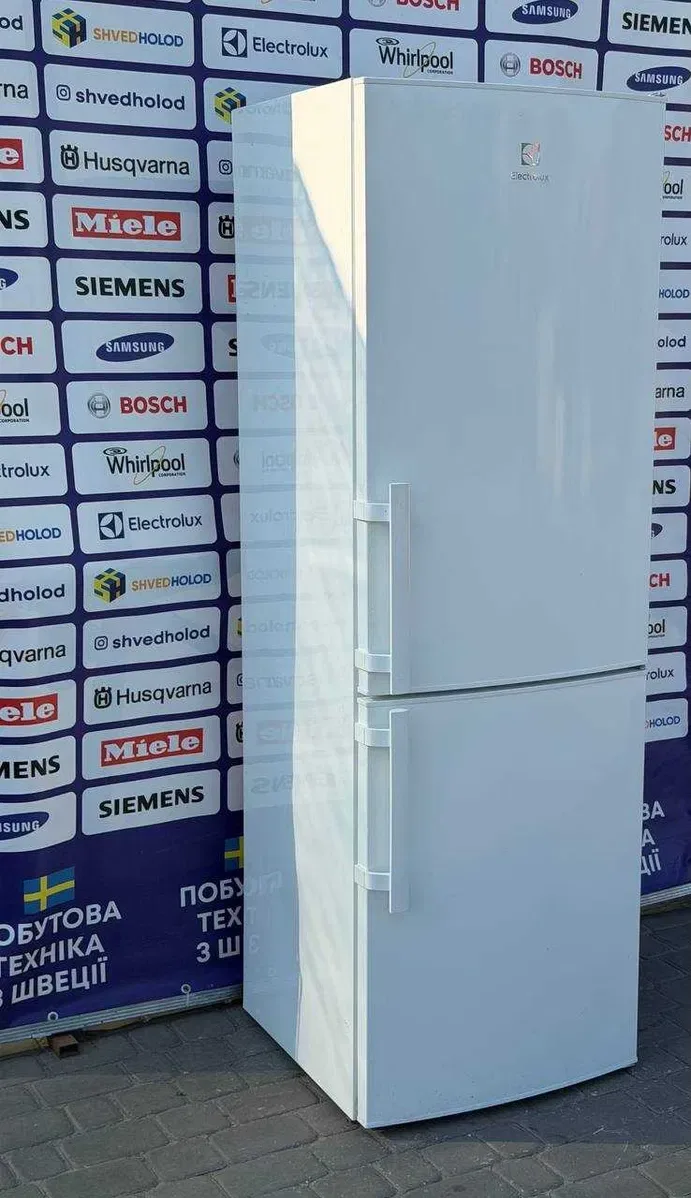 Холодильник б/в Electrolux 313л з Європи ГАРАНТІЯ 6 міс #08115 — фото 2