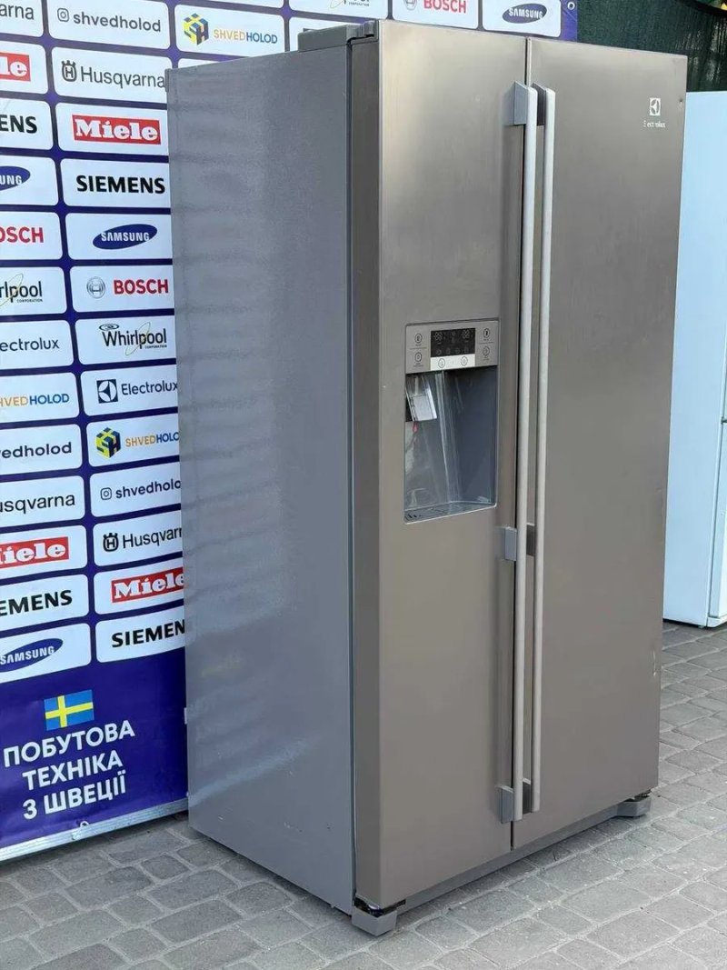 холодильник б/в Side by Side на двоє дверей Electrolux 180/90/70 Металік No Frost #06804 — фото 3