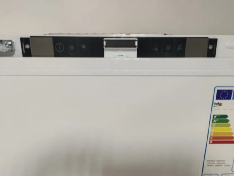 Холодильник. BEKO  178 cm. NOFROST. Холодильник під вмонтування  з Європи.Класний стан — фото 4