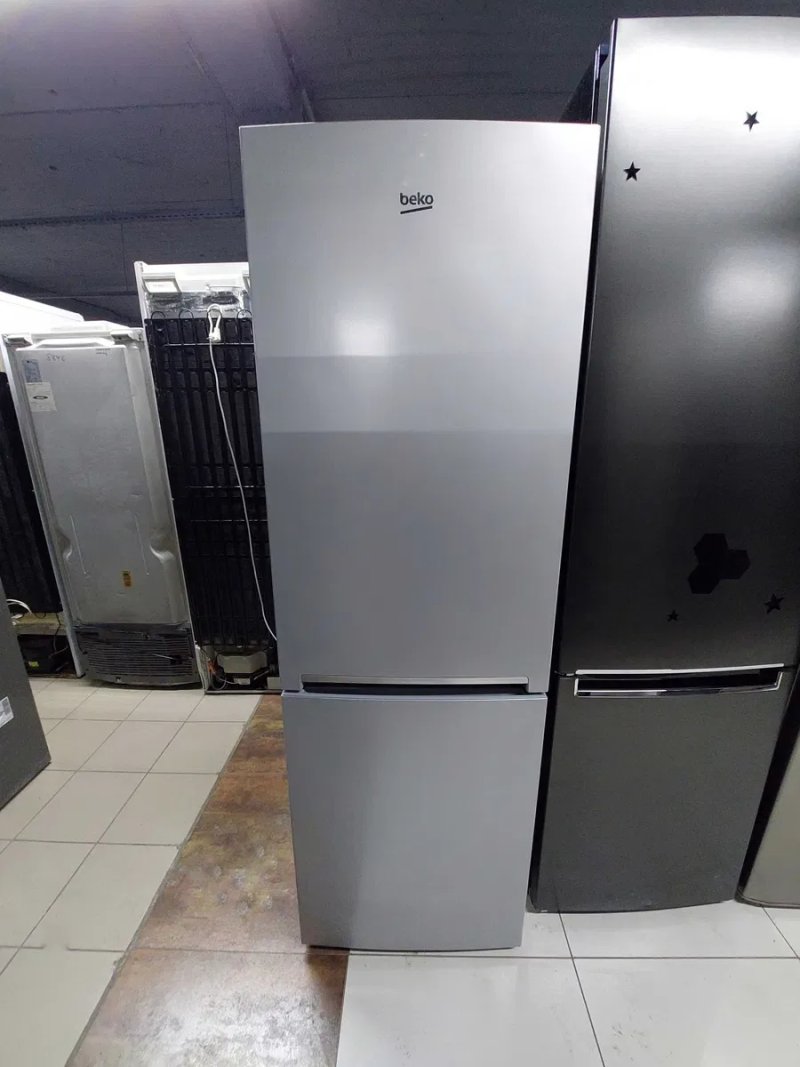 Холодильник BEKO rnca366e30zxb ідеальний стан зі складу — фото 6