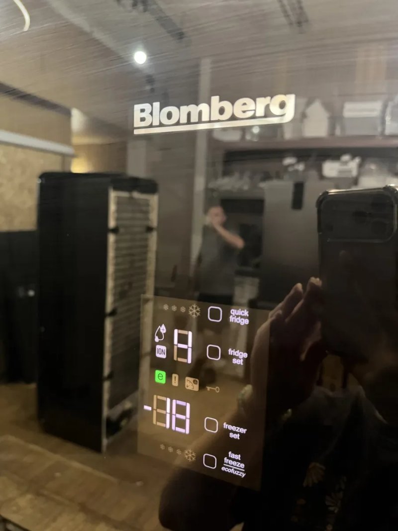 Холодильник Blomberg K70475NEG з Німеччини — фото 2