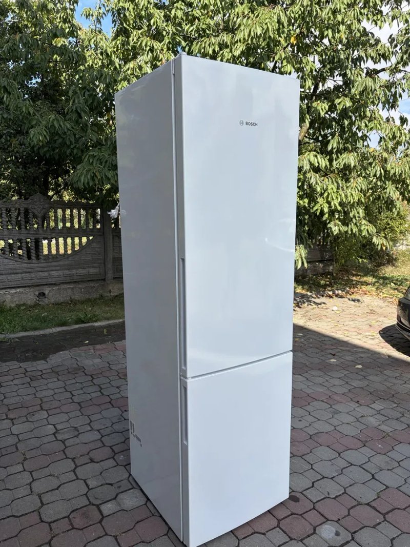Холодильник Bosch KGV39VW31S — фото 4