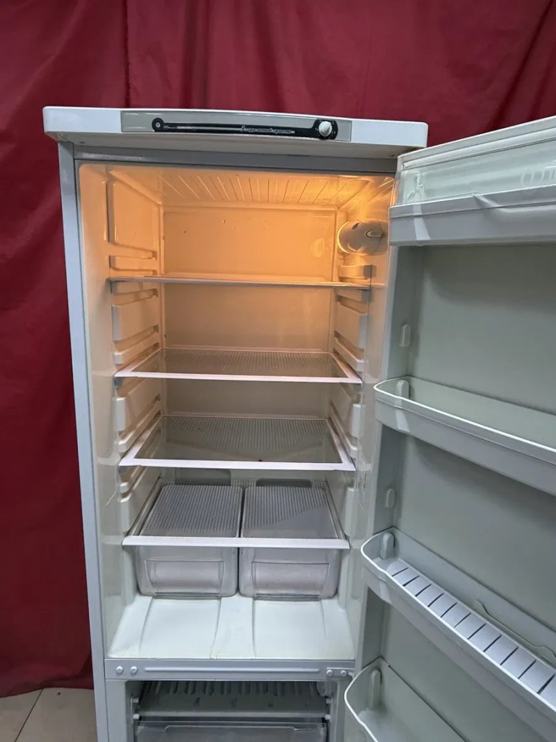 Холодильник Indesit SB 185 — фото 6