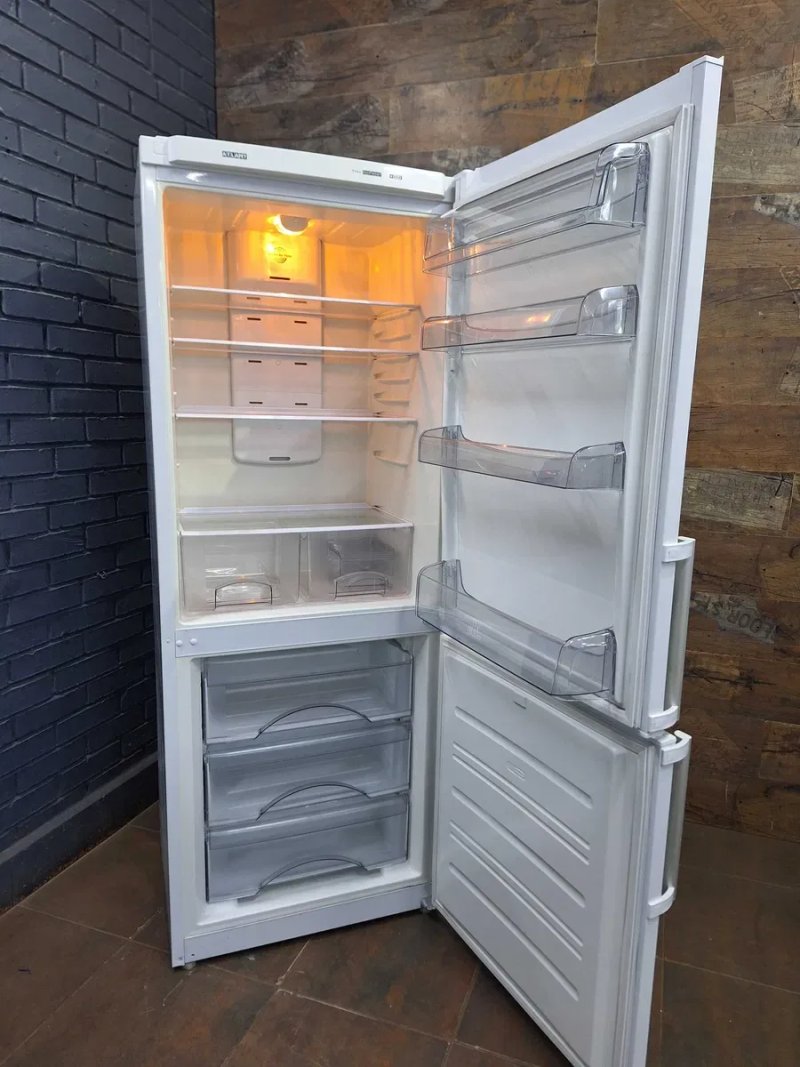 Холодильник Indesit SB15040 в гуртожиток, на дачу — фото 4