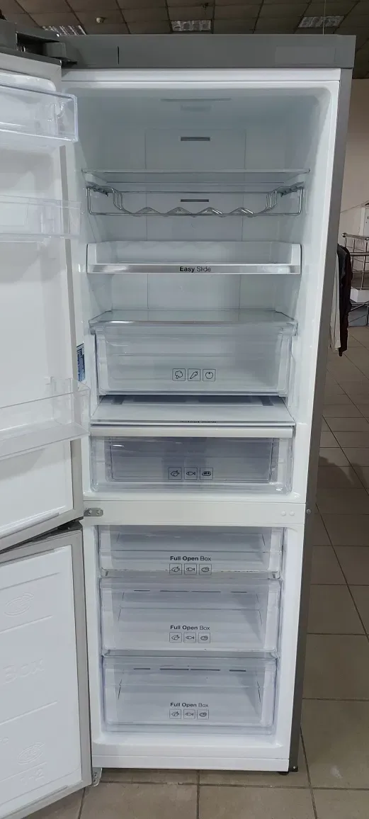 Холодильник Samsung RB29FEJNBSA — фото 5