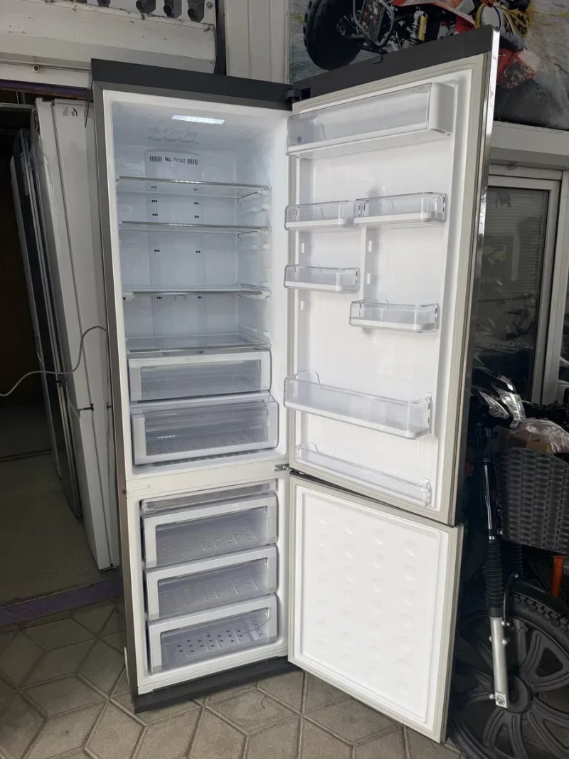 Холодильник Samsung RL55VE81H — фото 4